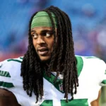 Davante Adams Takes a Swipe at the Bears.